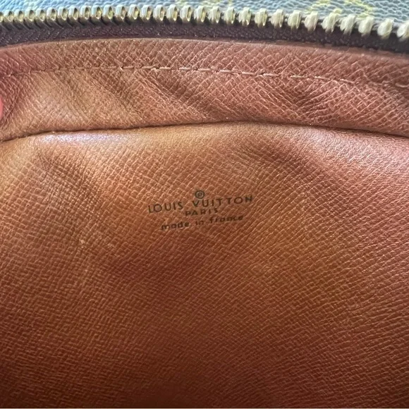 Louis Vuitton Saint Germaine Bag - Picture 6 of 10